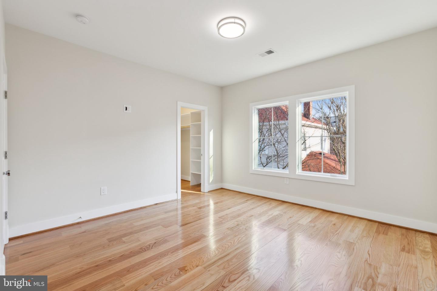2150 N STAFFORD ST, ARLINGTON, Virginia 22207, 7 Bedrooms Bedrooms, ,8 BathroomsBathrooms,Residential,For sale,2150 N STAFFORD ST,VAAR2060704 MLS # VAAR2060704