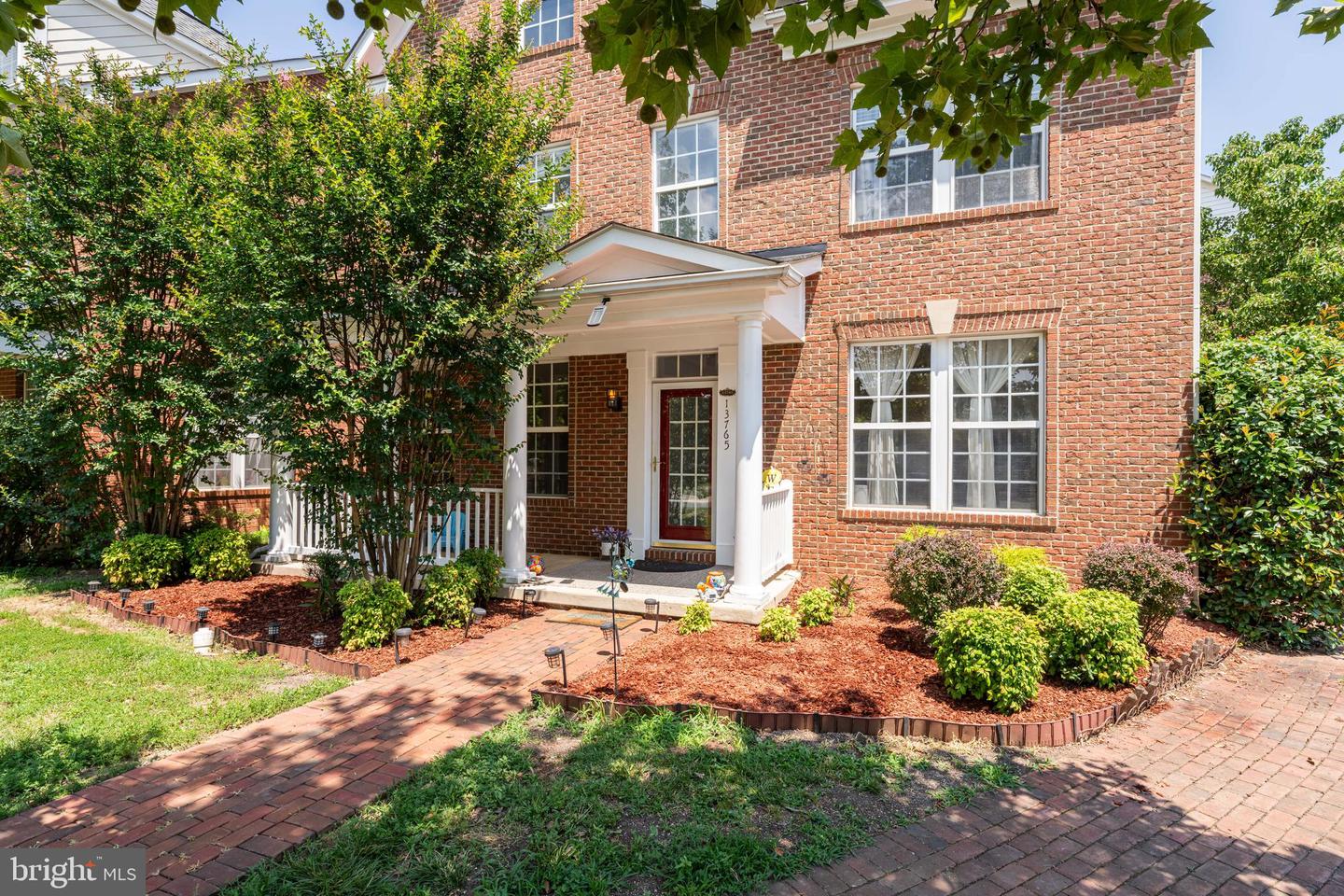 13765 FLEET ST, WOODBRIDGE, Virginia 22191, 4 Bedrooms Bedrooms, ,3 BathroomsBathrooms,Residential,For sale,13765 FLEET ST,VAPW2099208 MLS # VAPW2099208
