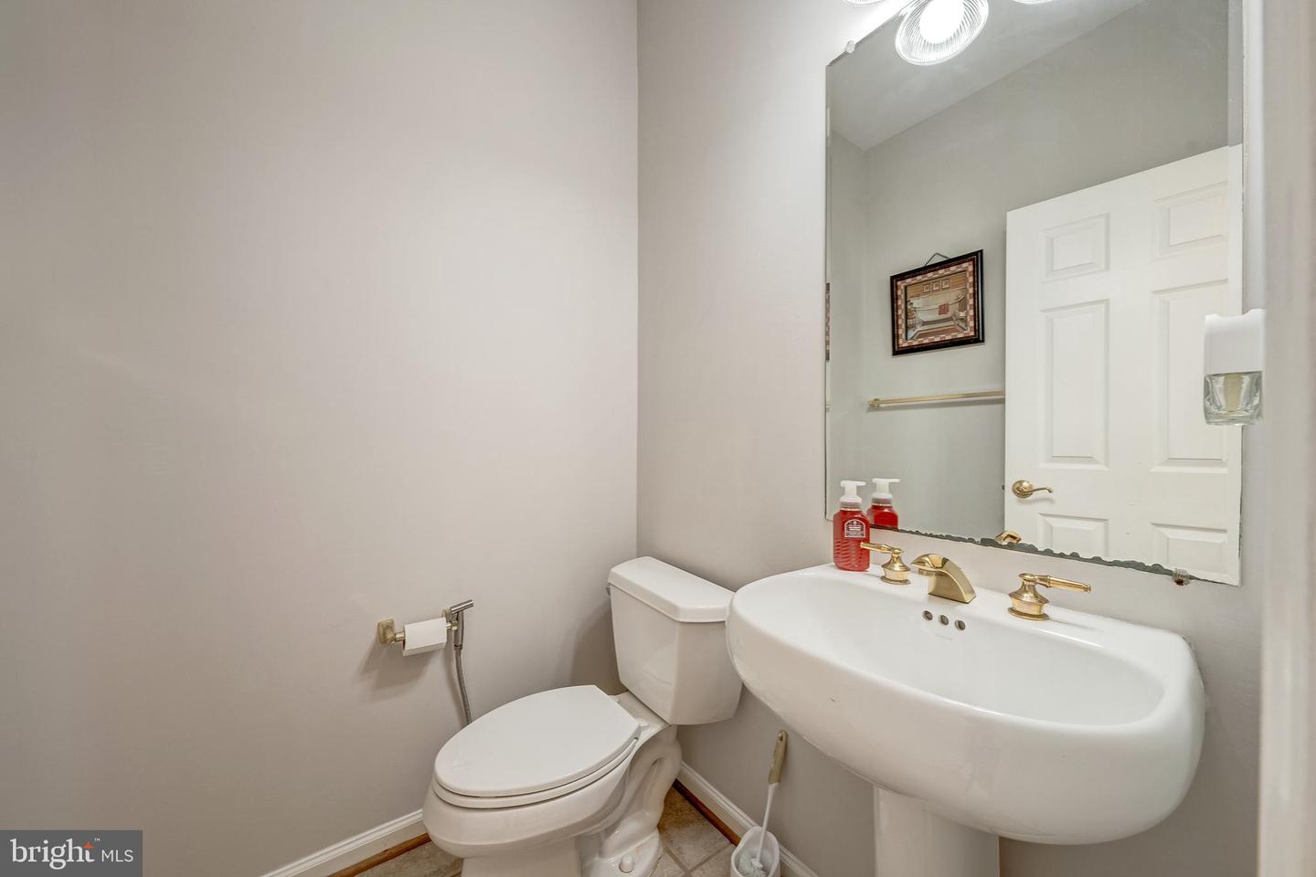 13765 FLEET ST, WOODBRIDGE, Virginia 22191, 4 Bedrooms Bedrooms, ,3 BathroomsBathrooms,Residential,For sale,13765 FLEET ST,VAPW2099208 MLS # VAPW2099208