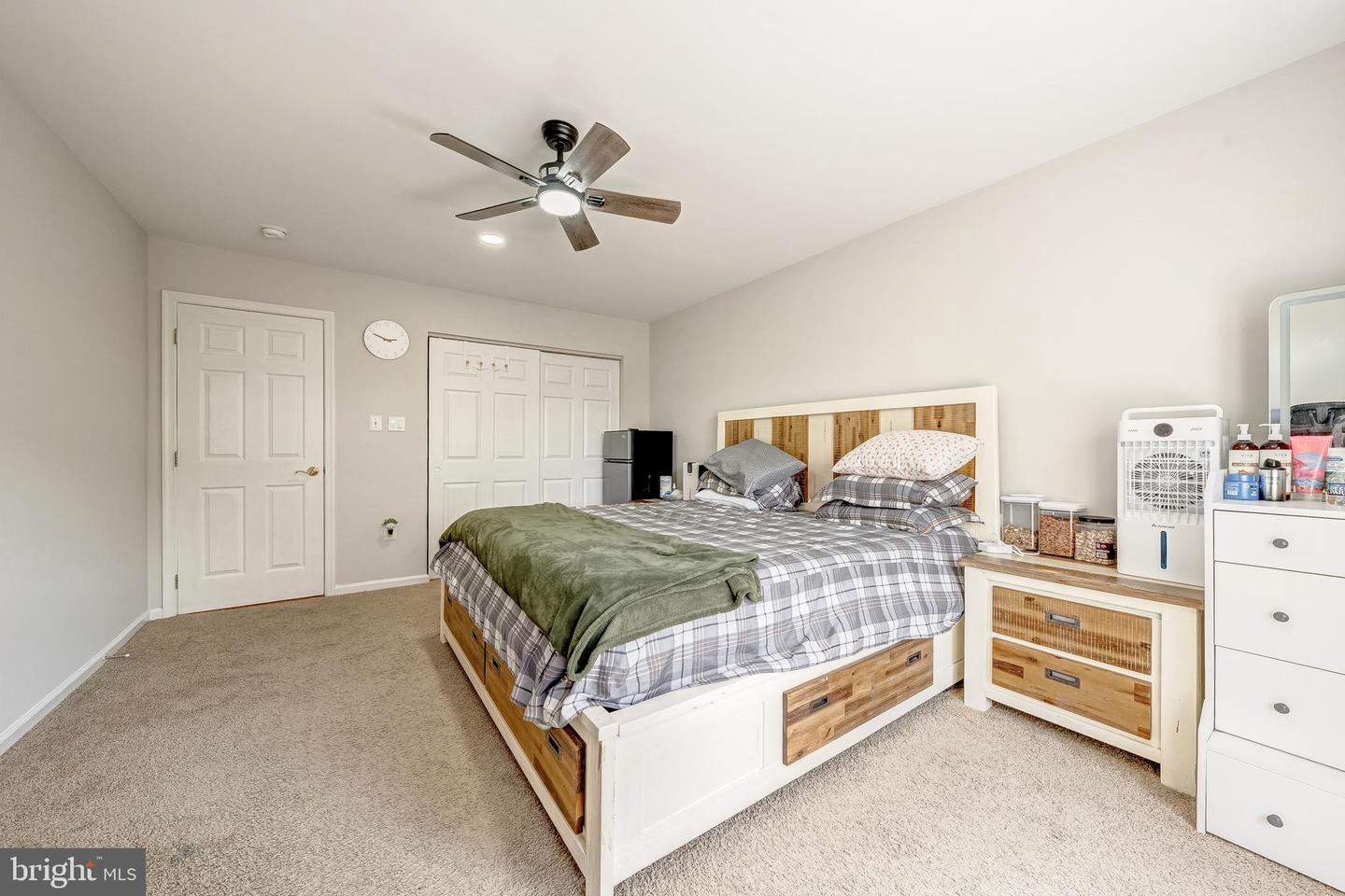 13765 FLEET ST, WOODBRIDGE, Virginia 22191, 4 Bedrooms Bedrooms, ,3 BathroomsBathrooms,Residential,For sale,13765 FLEET ST,VAPW2099208 MLS # VAPW2099208