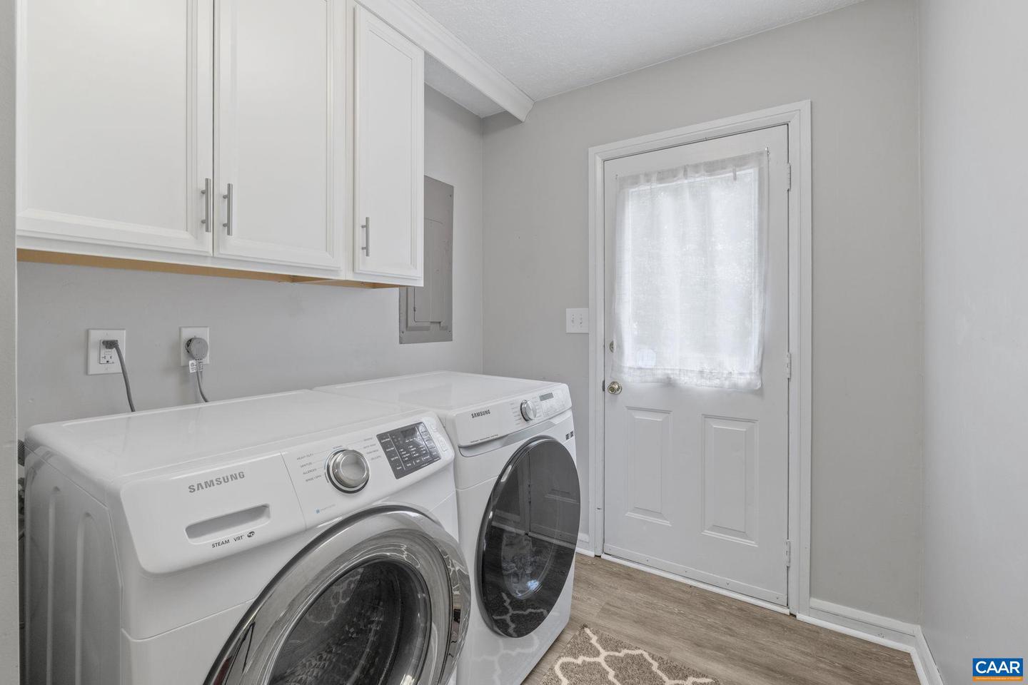 26 WOODLAWN DR, PALMYRA, Virginia 22963, 3 Bedrooms Bedrooms, ,2 BathroomsBathrooms,Residential,For sale,26 WOODLAWN DR,666643 MLS # 666643