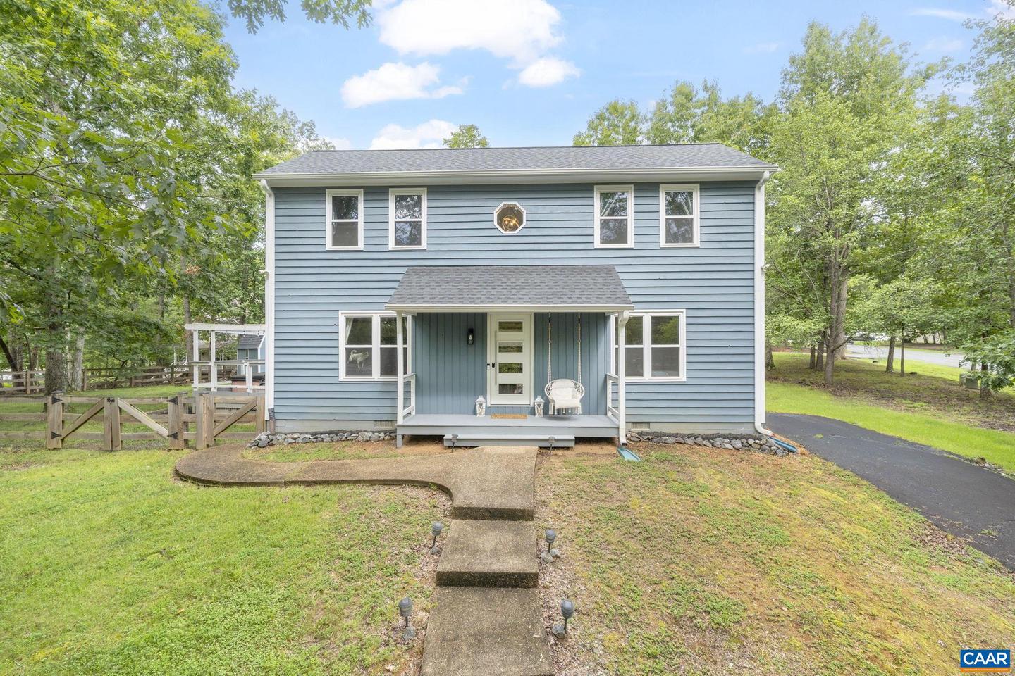26 WOODLAWN DR, PALMYRA, Virginia 22963, 3 Bedrooms Bedrooms, ,2 BathroomsBathrooms,Residential,For sale,26 WOODLAWN DR,666643 MLS # 666643
