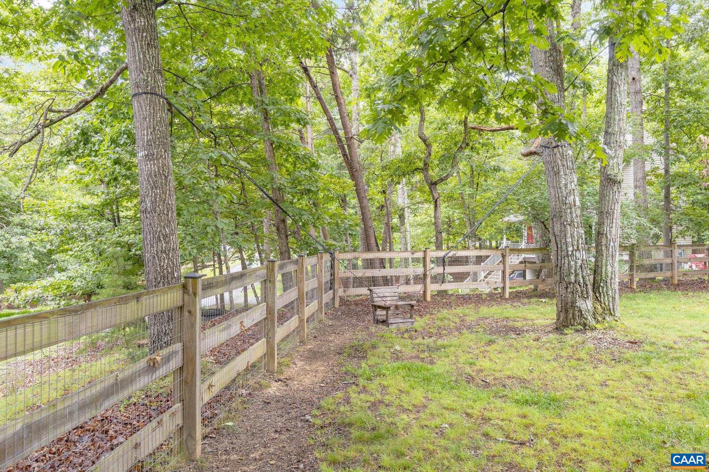 26 WOODLAWN DR, PALMYRA, Virginia 22963, 3 Bedrooms Bedrooms, ,2 BathroomsBathrooms,Residential,For sale,26 WOODLAWN DR,666643 MLS # 666643