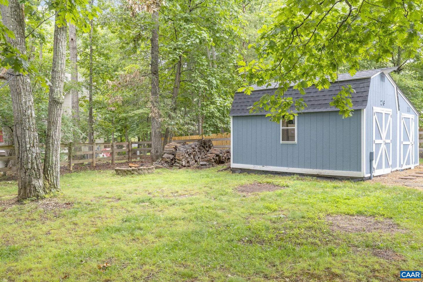 26 WOODLAWN DR, PALMYRA, Virginia 22963, 3 Bedrooms Bedrooms, ,2 BathroomsBathrooms,Residential,For sale,26 WOODLAWN DR,666643 MLS # 666643