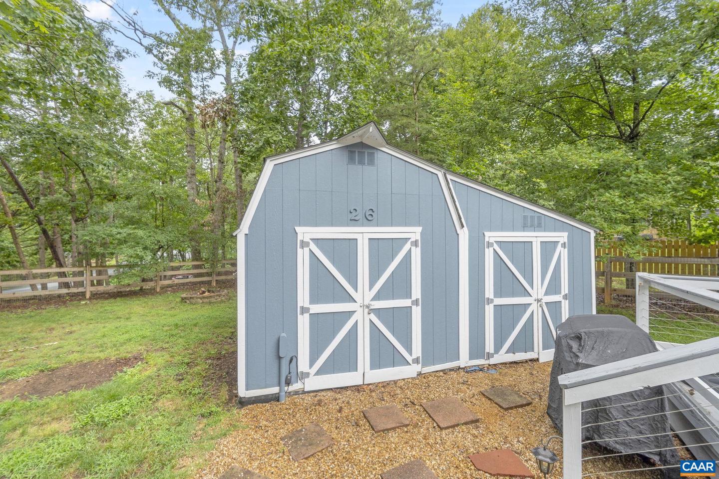 26 WOODLAWN DR, PALMYRA, Virginia 22963, 3 Bedrooms Bedrooms, ,2 BathroomsBathrooms,Residential,For sale,26 WOODLAWN DR,666643 MLS # 666643