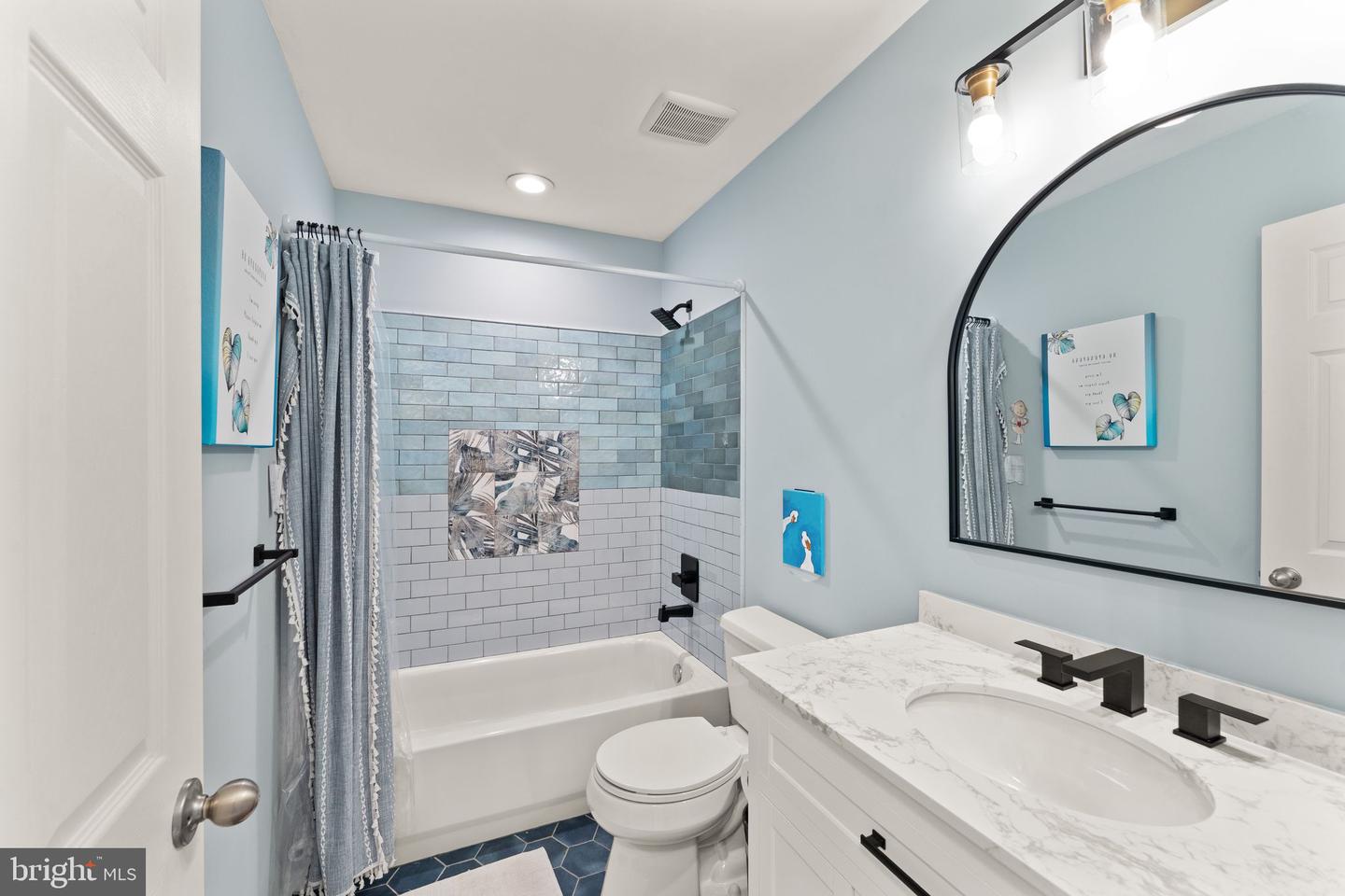 20642 LEWINS CT, STERLING, Virginia 20165, 5 Bedrooms Bedrooms, ,3 BathroomsBathrooms,Residential,For sale,20642 LEWINS CT,VALO2102088 MLS # VALO2102088