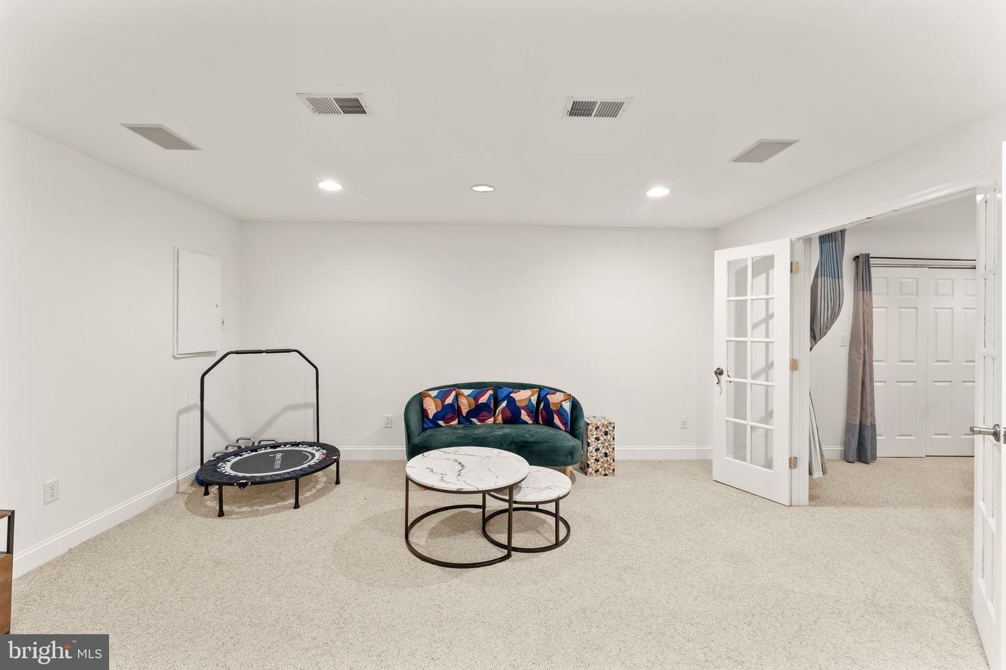 20642 LEWINS CT, STERLING, Virginia 20165, 5 Bedrooms Bedrooms, ,3 BathroomsBathrooms,Residential,For sale,20642 LEWINS CT,VALO2102088 MLS # VALO2102088