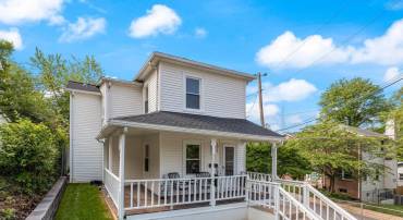 4914 22ND ST N, ARLINGTON, Virginia 22207, 2 Bedrooms Bedrooms, ,2 BathroomsBathrooms,Residential,For sale,4914 22ND ST N,VAAR2060698 MLS # VAAR2060698