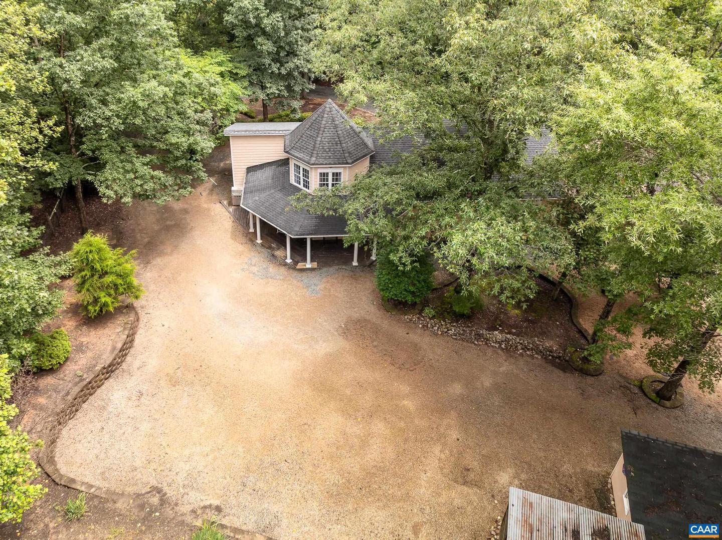 3044 CAMPBELL RD, TROY, Virginia 22974, 5 Bedrooms Bedrooms, ,3 BathroomsBathrooms,Residential,For sale,3044 CAMPBELL RD,666667 MLS # 666667