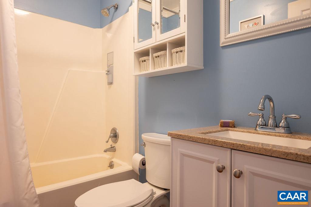 464 WOODLANDS RD, CHARLOTTESVILLE, Virginia 22901, 4 Bedrooms Bedrooms, ,3 BathroomsBathrooms,Residential,For sale,464 WOODLANDS RD,666672 MLS # 666672
