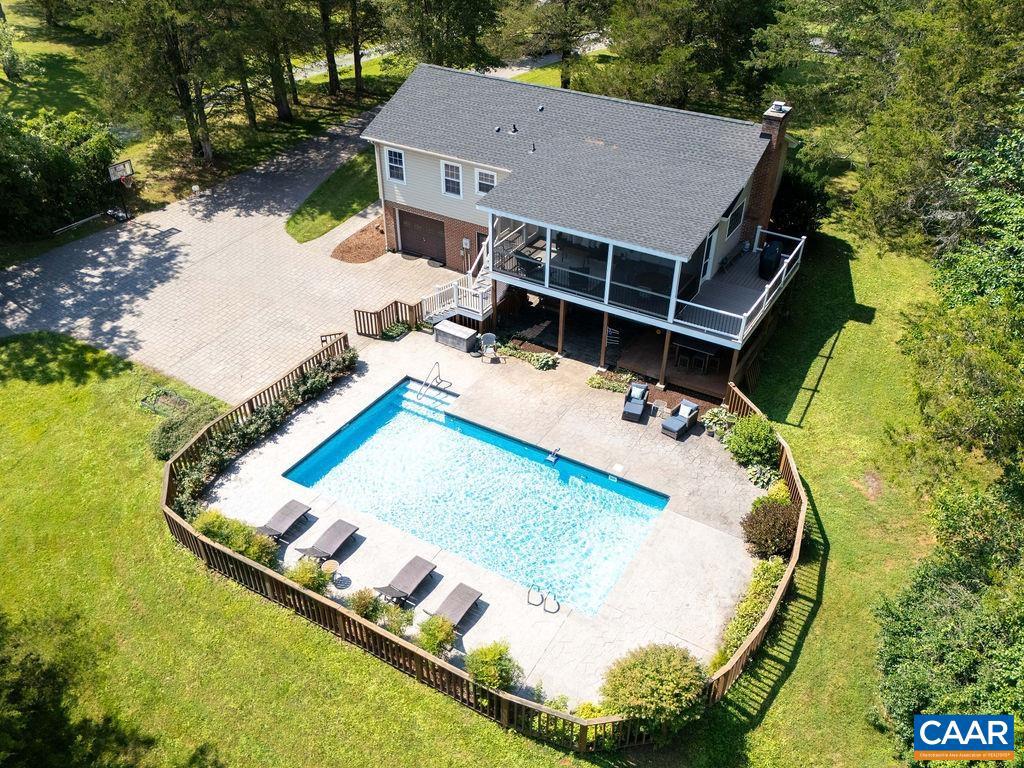 464 WOODLANDS RD, CHARLOTTESVILLE, Virginia 22901, 4 Bedrooms Bedrooms, ,3 BathroomsBathrooms,Residential,For sale,464 WOODLANDS RD,666672 MLS # 666672