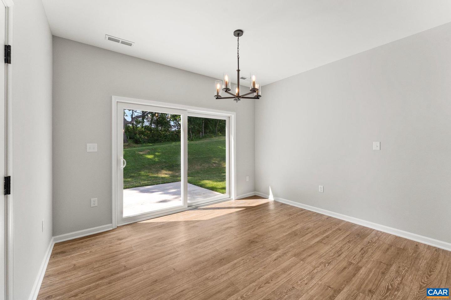 207 LINDBURGH DR, WAYNESBORO, Virginia 22980, 3 Bedrooms Bedrooms, ,2 BathroomsBathrooms,Residential,For sale,207 LINDBURGH DR,666681 MLS # 666681