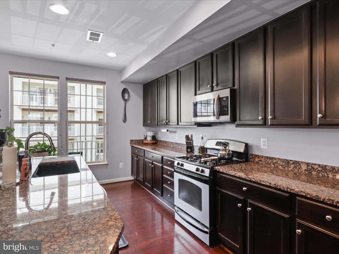 7770 CEDAR BRANCH DR, GAINESVILLE, Virginia 20155, 3 Bedrooms Bedrooms, ,2 BathroomsBathrooms,Residential,For sale,7770 CEDAR BRANCH DR,VAPW2099212 MLS # VAPW2099212