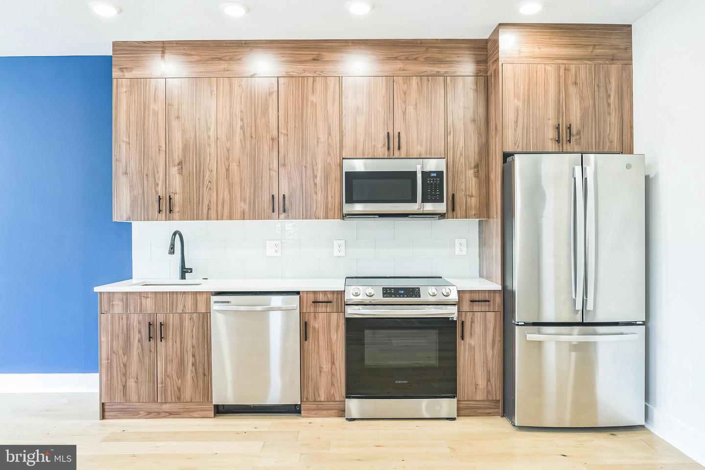235 FLORIDA AVE NW #5, WASHINGTON, District Of Columbia 20001, 1 Bedroom Bedrooms, ,1 BathroomBathrooms,Residential,For sale,235 FLORIDA AVE NW #5,DCDC2210362 MLS # DCDC2210362