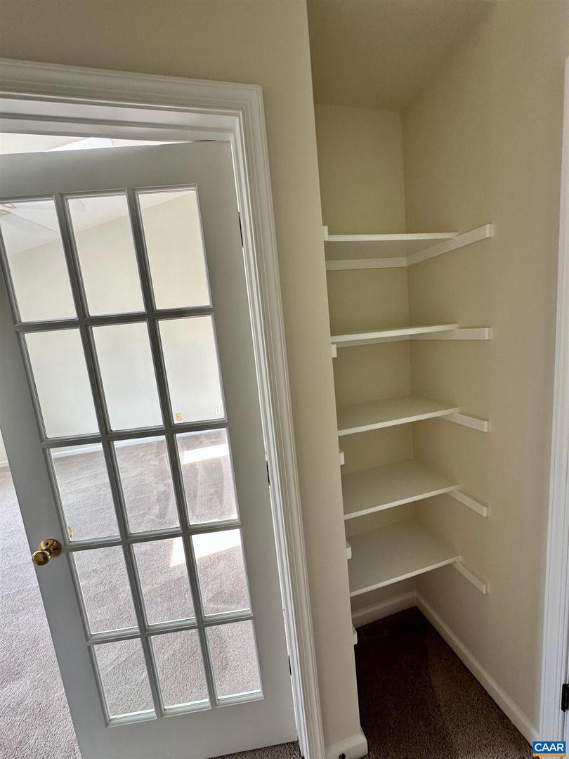 1375 LE PARC TER, CHARLOTTESVILLE, Virginia 22901, 2 Bedrooms Bedrooms, ,2 BathroomsBathrooms,Residential,For sale,1375 LE PARC TER,666736 MLS # 666736