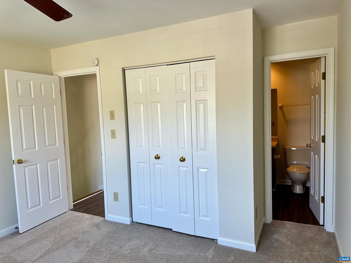 1375 LE PARC TER, CHARLOTTESVILLE, Virginia 22901, 2 Bedrooms Bedrooms, ,2 BathroomsBathrooms,Residential,For sale,1375 LE PARC TER,666736 MLS # 666736