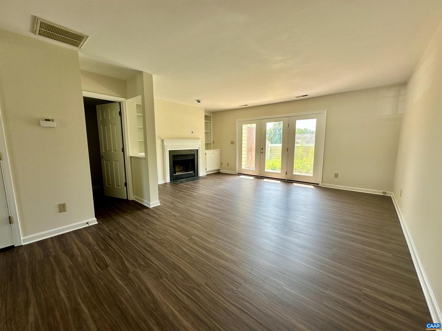 1375 LE PARC TER, CHARLOTTESVILLE, Virginia 22901, 2 Bedrooms Bedrooms, ,2 BathroomsBathrooms,Residential,For sale,1375 LE PARC TER,666736 MLS # 666736