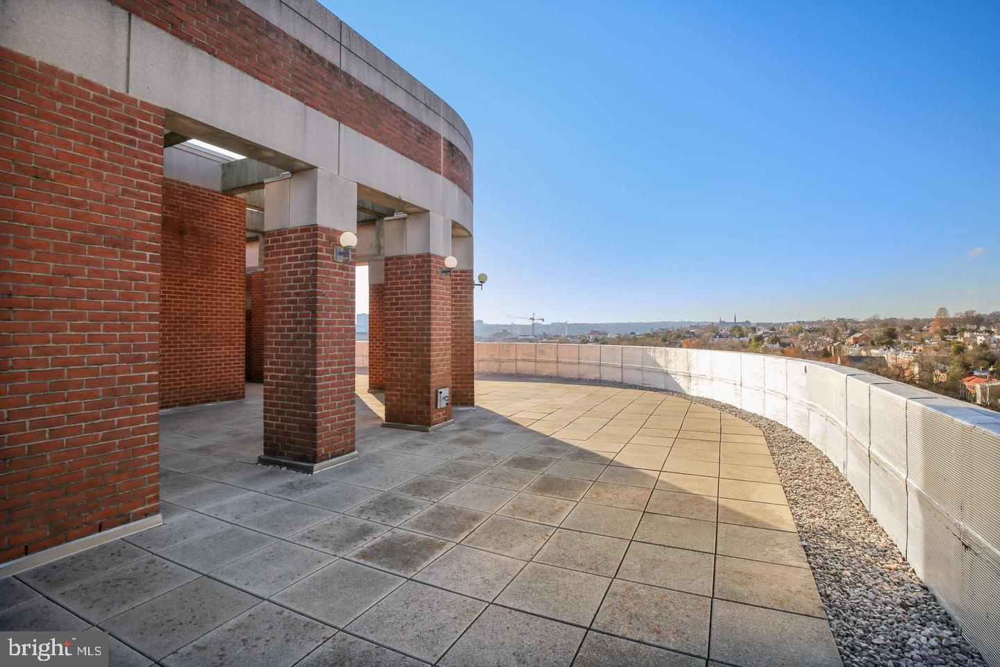 1275 25TH ST NW #710, WASHINGTON, District Of Columbia 20037, 2 Bedrooms Bedrooms, ,1 BathroomBathrooms,Residential,For sale,1275 25TH ST NW #710,DCDC2210372 MLS # DCDC2210372