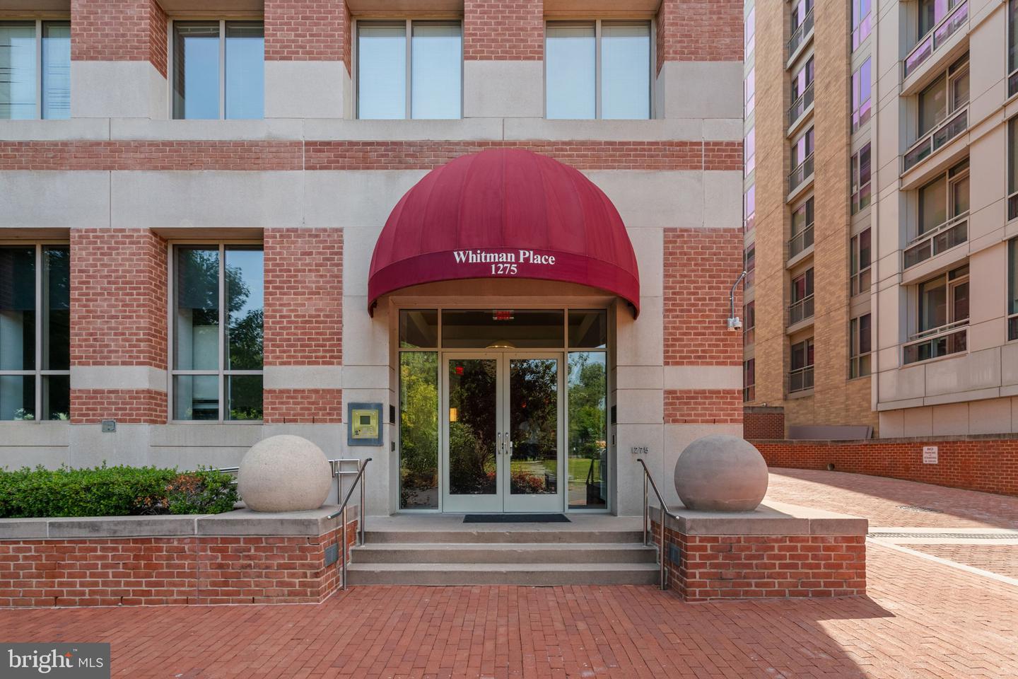 1275 25TH ST NW #710, WASHINGTON, District Of Columbia 20037, 2 Bedrooms Bedrooms, ,1 BathroomBathrooms,Residential,For sale,1275 25TH ST NW #710,DCDC2210372 MLS # DCDC2210372