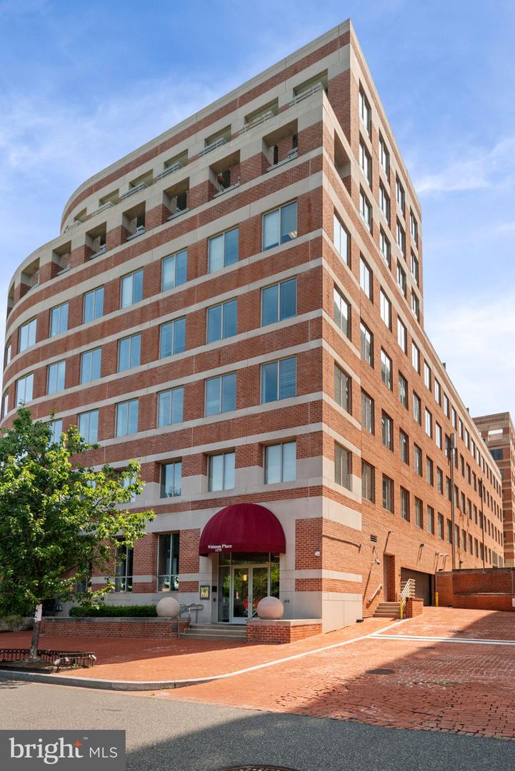 1275 25TH ST NW #710, WASHINGTON, District Of Columbia 20037, 2 Bedrooms Bedrooms, ,1 BathroomBathrooms,Residential,For sale,1275 25TH ST NW #710,DCDC2210372 MLS # DCDC2210372