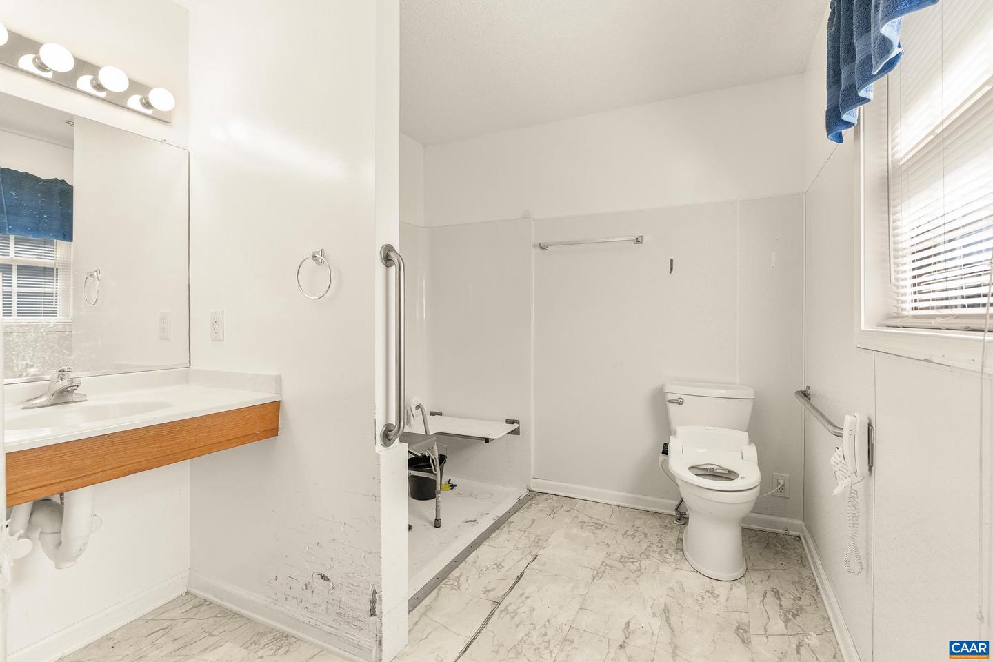 1314 3RD ST, WAYNESBORO, Virginia 22980, 2 Bedrooms Bedrooms, ,2 BathroomsBathrooms,Residential,For sale,1314 3RD ST,666751 MLS # 666751