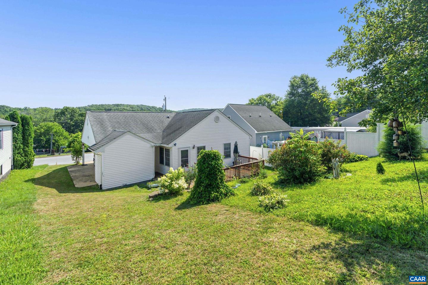 1314 3RD ST, WAYNESBORO, Virginia 22980, 2 Bedrooms Bedrooms, ,2 BathroomsBathrooms,Residential,For sale,1314 3RD ST,666751 MLS # 666751