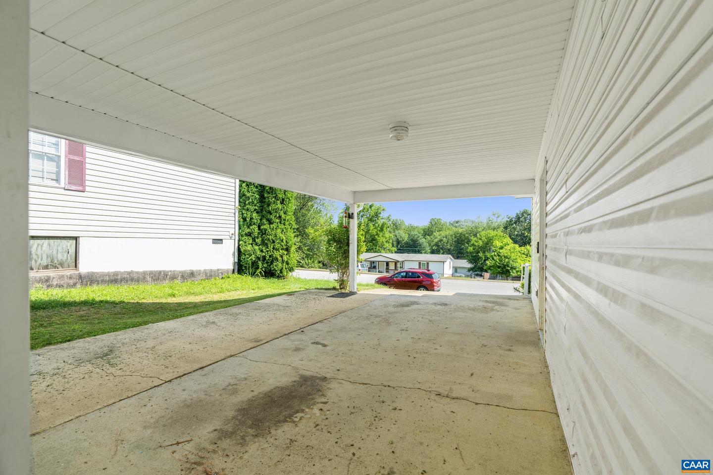 1314 3RD ST, WAYNESBORO, Virginia 22980, 2 Bedrooms Bedrooms, ,2 BathroomsBathrooms,Residential,For sale,1314 3RD ST,666751 MLS # 666751
