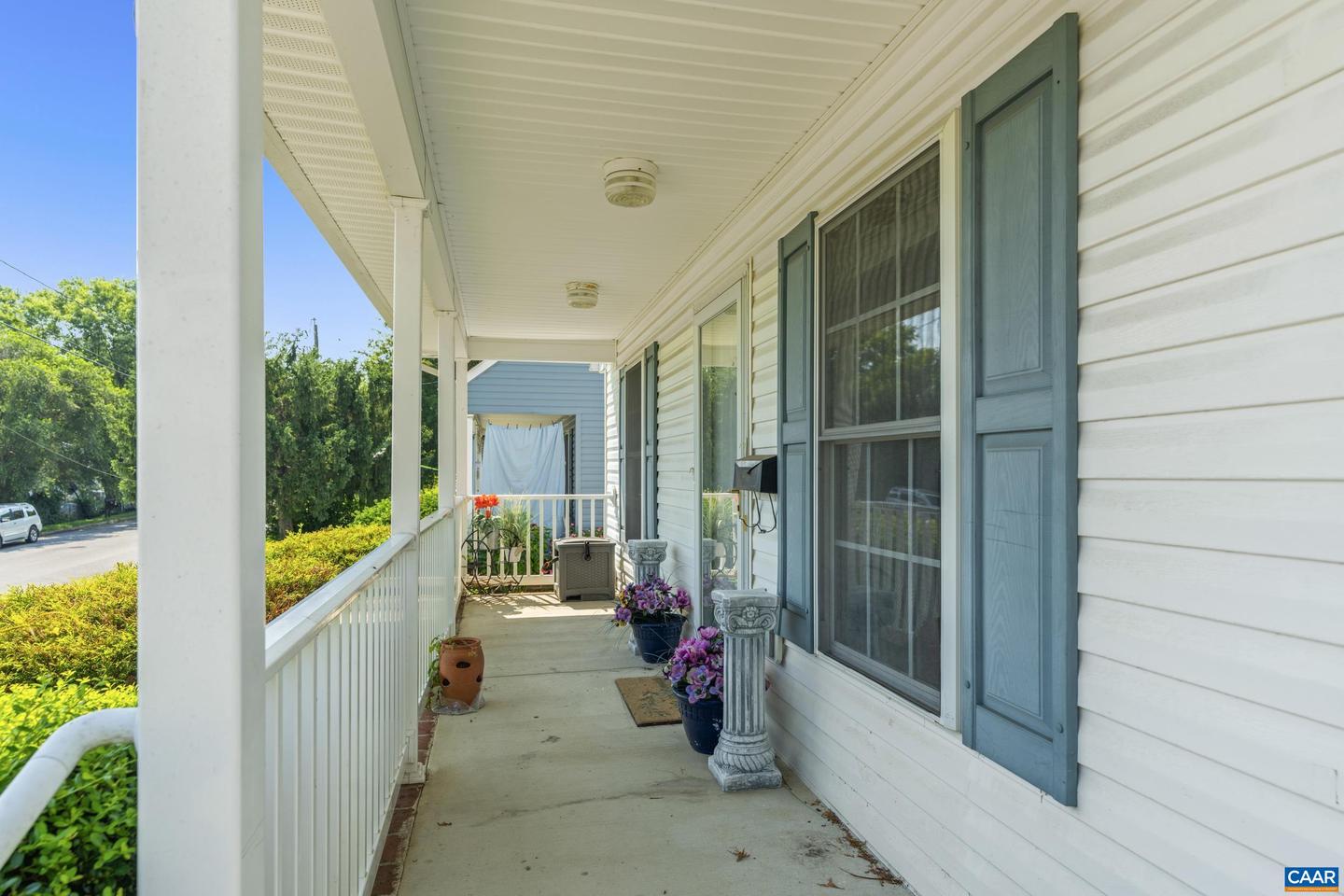 1314 3RD ST, WAYNESBORO, Virginia 22980, 2 Bedrooms Bedrooms, ,2 BathroomsBathrooms,Residential,For sale,1314 3RD ST,666751 MLS # 666751