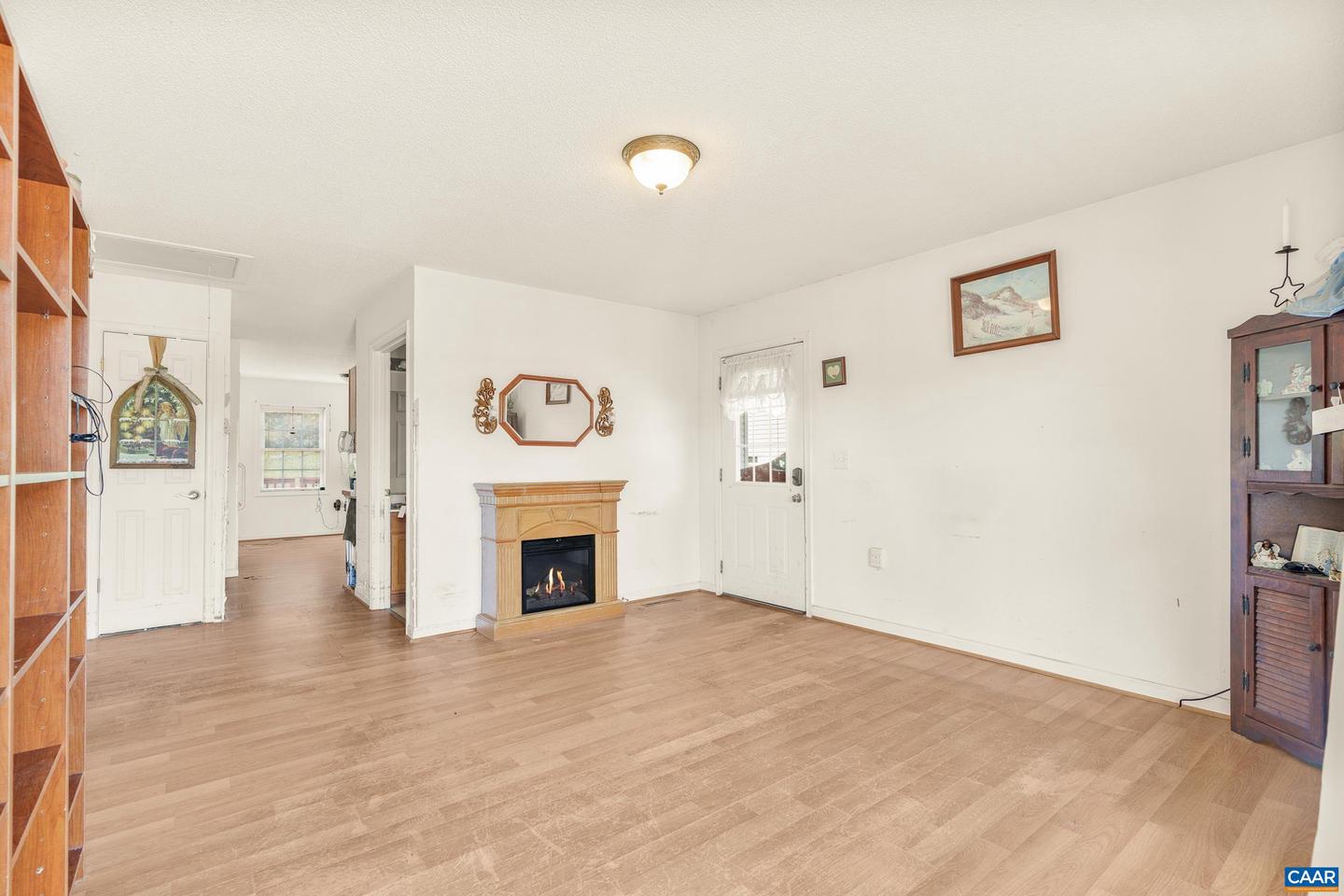 1314 3RD ST, WAYNESBORO, Virginia 22980, 2 Bedrooms Bedrooms, ,2 BathroomsBathrooms,Residential,For sale,1314 3RD ST,666751 MLS # 666751