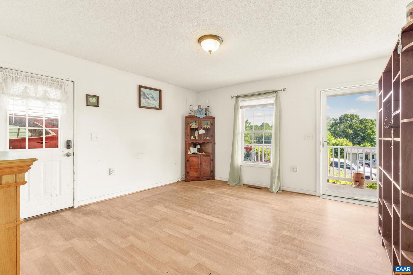 1314 3RD ST, WAYNESBORO, Virginia 22980, 2 Bedrooms Bedrooms, ,2 BathroomsBathrooms,Residential,For sale,1314 3RD ST,666751 MLS # 666751