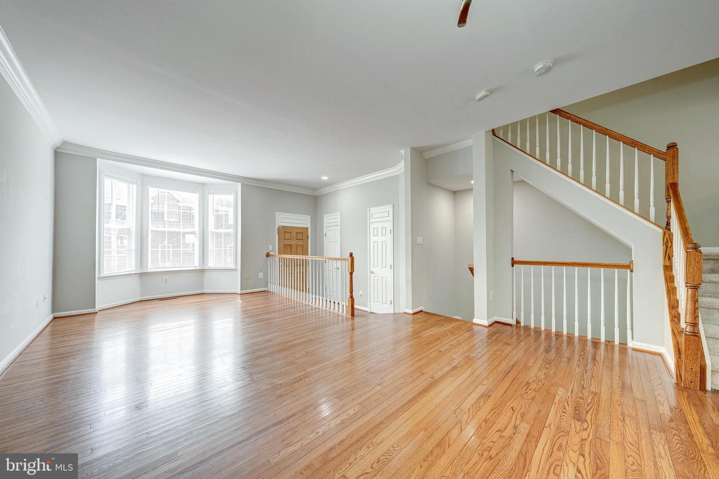 43122 FOREST EDGE SQ, ASHBURN, Virginia 20148, 3 Bedrooms Bedrooms, ,2 BathroomsBathrooms,Residential,For sale,43122 FOREST EDGE SQ,VALO2102140 MLS # VALO2102140