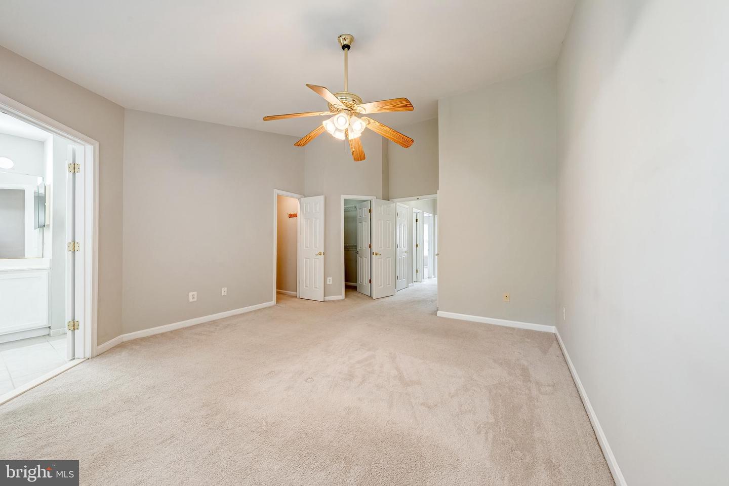 43122 FOREST EDGE SQ, ASHBURN, Virginia 20148, 3 Bedrooms Bedrooms, ,2 BathroomsBathrooms,Residential,For sale,43122 FOREST EDGE SQ,VALO2102140 MLS # VALO2102140