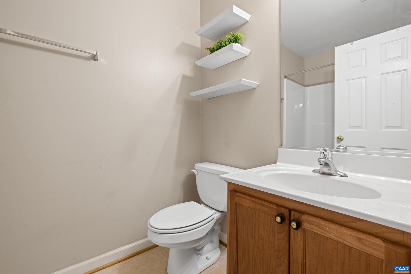 8 RIVERSIDE DR, PALMYRA, Virginia 22963, 4 Bedrooms Bedrooms, ,3 BathroomsBathrooms,Residential,For sale,8 RIVERSIDE DR,666758 MLS # 666758
