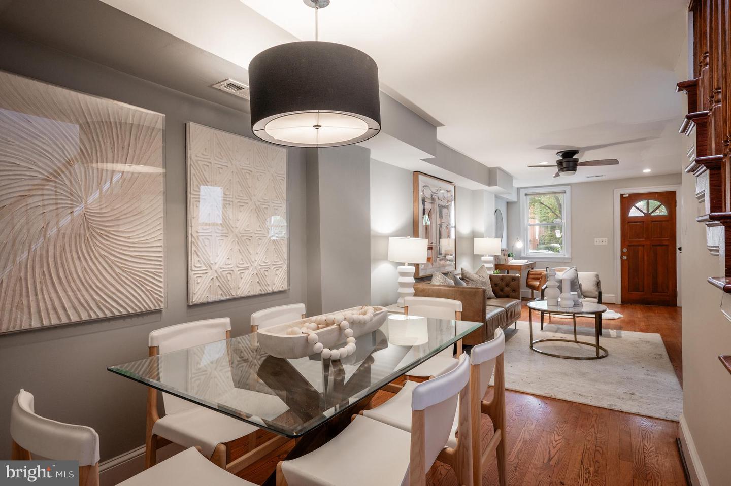1821 12TH NW, WASHINGTON, District Of Columbia 20009, 2 Bedrooms Bedrooms, ,2 BathroomsBathrooms,Residential,For sale,1821 12TH NW,DCDC2168636 MLS # DCDC2168636