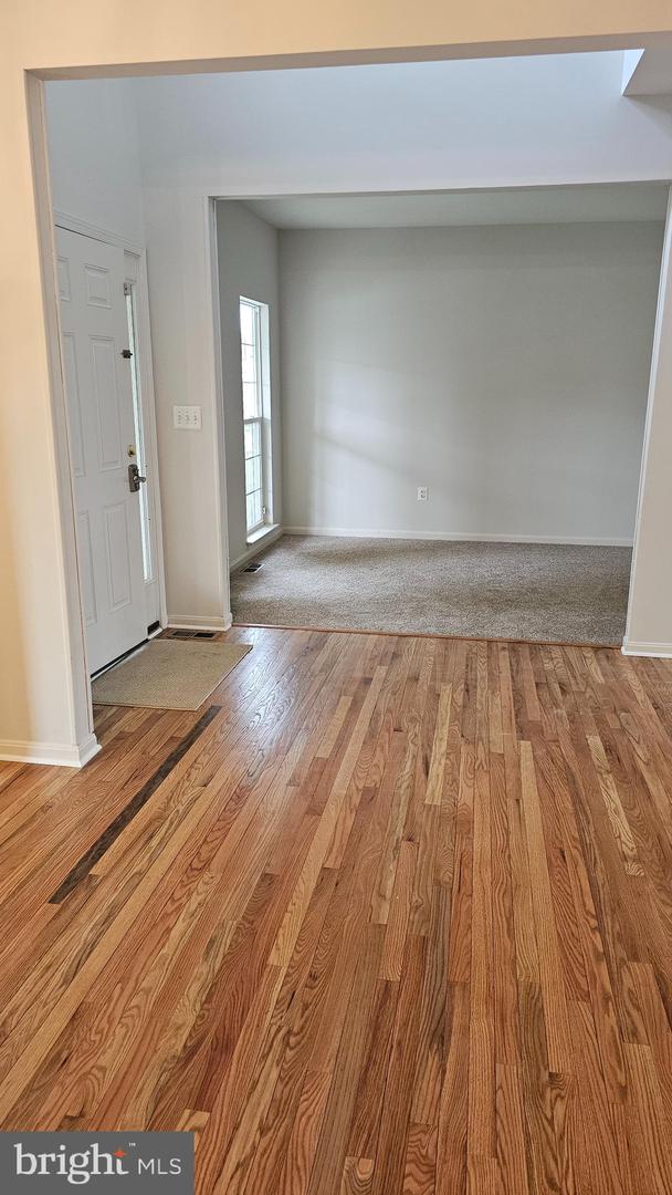 233 MACKENZIE LN, STEPHENSON, Virginia 22656, 5 Bedrooms Bedrooms, ,2 BathroomsBathrooms,Residential,For sale,233 MACKENZIE LN,VAFV2026728 MLS # VAFV2026728
