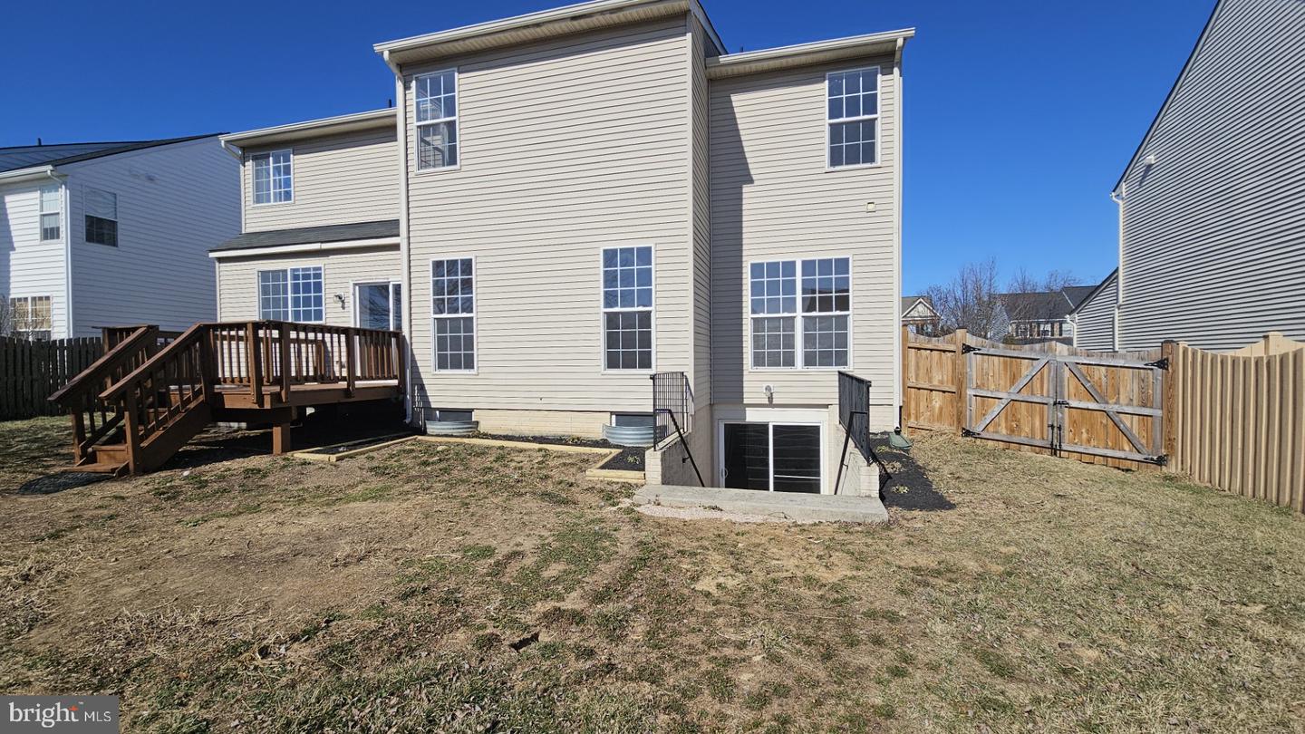233 MACKENZIE LN, STEPHENSON, Virginia 22656, 5 Bedrooms Bedrooms, ,2 BathroomsBathrooms,Residential,For sale,233 MACKENZIE LN,VAFV2026728 MLS # VAFV2026728