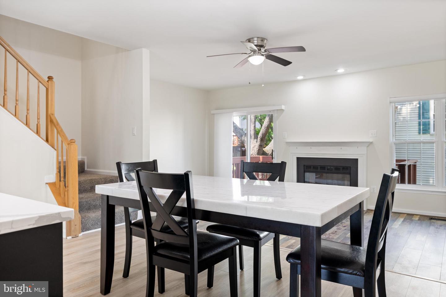 45599 WHITCOMB SQ, STERLING, Virginia 20166, 4 Bedrooms Bedrooms, 11 Rooms Rooms,3 BathroomsBathrooms,Residential,For sale,45599 WHITCOMB SQ,VALO2092998 MLS # VALO2092998