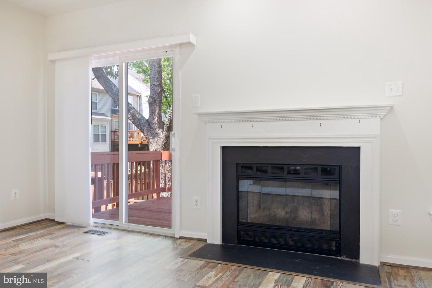 45599 WHITCOMB SQ, STERLING, Virginia 20166, 4 Bedrooms Bedrooms, 11 Rooms Rooms,3 BathroomsBathrooms,Residential,For sale,45599 WHITCOMB SQ,VALO2092998 MLS # VALO2092998