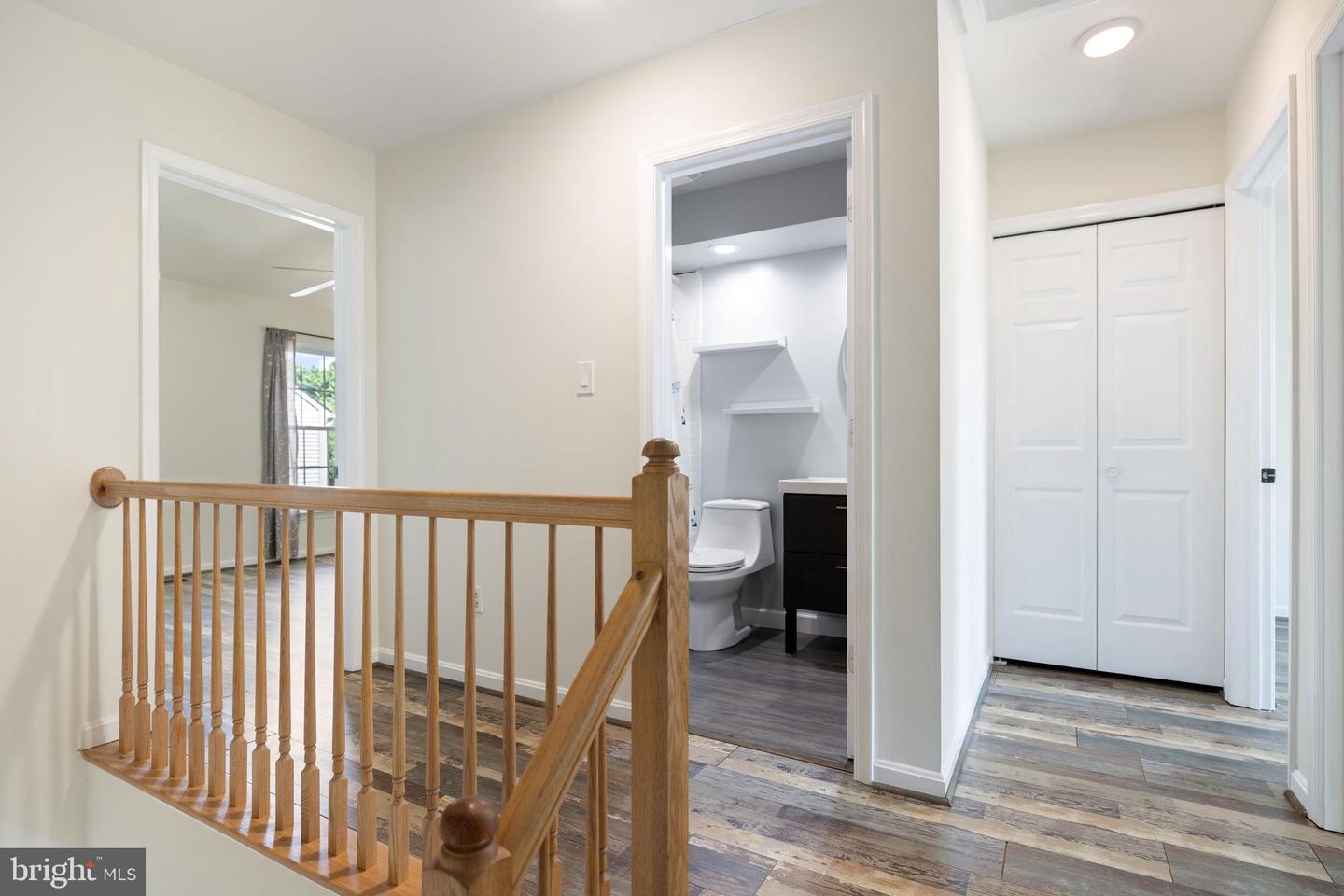 45599 WHITCOMB SQ, STERLING, Virginia 20166, 4 Bedrooms Bedrooms, 11 Rooms Rooms,3 BathroomsBathrooms,Residential,For sale,45599 WHITCOMB SQ,VALO2092998 MLS # VALO2092998