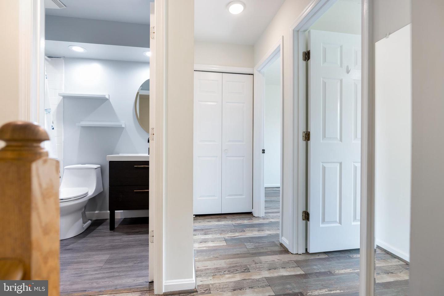 45599 WHITCOMB SQ, STERLING, Virginia 20166, 4 Bedrooms Bedrooms, 11 Rooms Rooms,3 BathroomsBathrooms,Residential,For sale,45599 WHITCOMB SQ,VALO2092998 MLS # VALO2092998