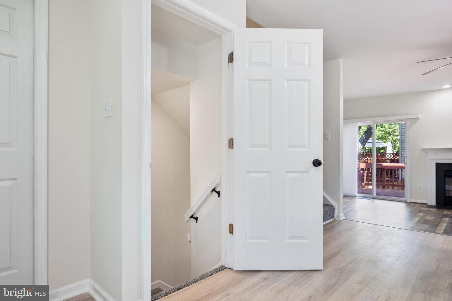 45599 WHITCOMB SQ, STERLING, Virginia 20166, 4 Bedrooms Bedrooms, 11 Rooms Rooms,3 BathroomsBathrooms,Residential,For sale,45599 WHITCOMB SQ,VALO2092998 MLS # VALO2092998