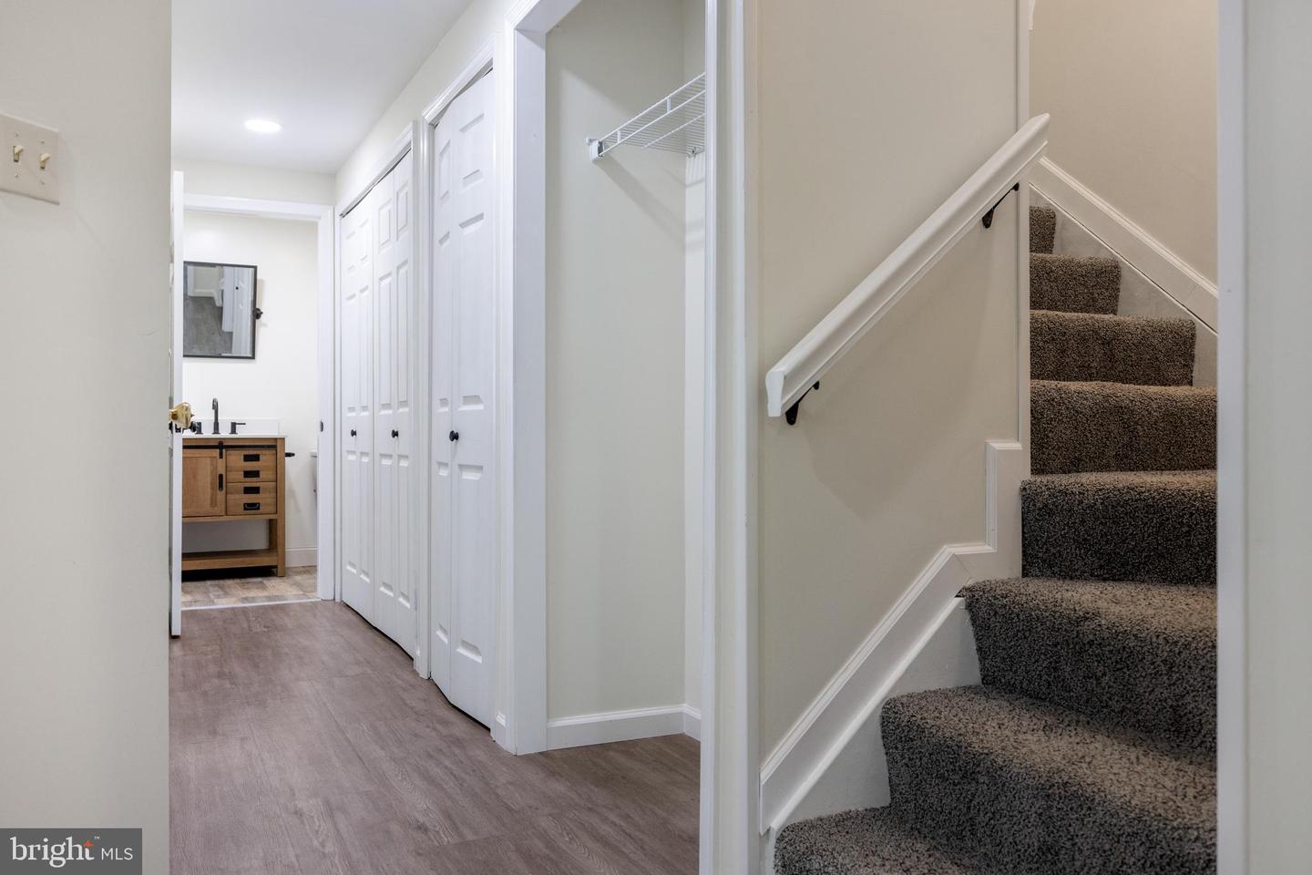 45599 WHITCOMB SQ, STERLING, Virginia 20166, 4 Bedrooms Bedrooms, 11 Rooms Rooms,3 BathroomsBathrooms,Residential,For sale,45599 WHITCOMB SQ,VALO2092998 MLS # VALO2092998