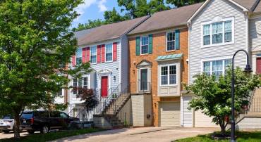 45599 WHITCOMB SQ, STERLING, Virginia 20166, 4 Bedrooms Bedrooms, 11 Rooms Rooms,3 BathroomsBathrooms,Residential,For sale,45599 WHITCOMB SQ,VALO2092998 MLS # VALO2092998