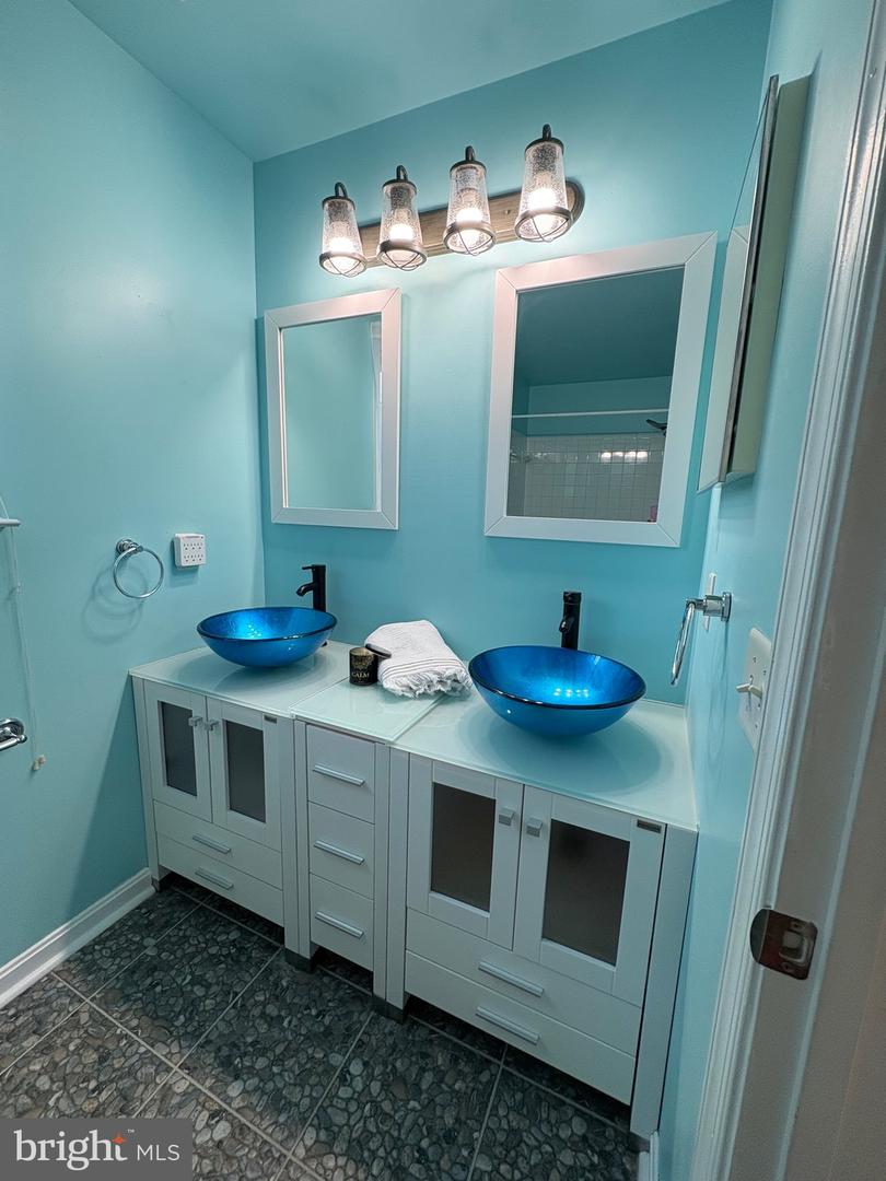 12224 STONEHENGE DR, FREDERICKSBURG, Virginia 22407, 3 Bedrooms Bedrooms, ,2 BathroomsBathrooms,Residential,For sale,12224 STONEHENGE DR,VASP2032656 MLS # VASP2032656