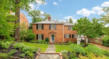 811 26TH PL S, ARLINGTON, Virginia 22202, 4 Bedrooms Bedrooms, ,4 BathroomsBathrooms,Residential,For sale,811 26TH PL S,VAAR2057586 MLS # VAAR2057586