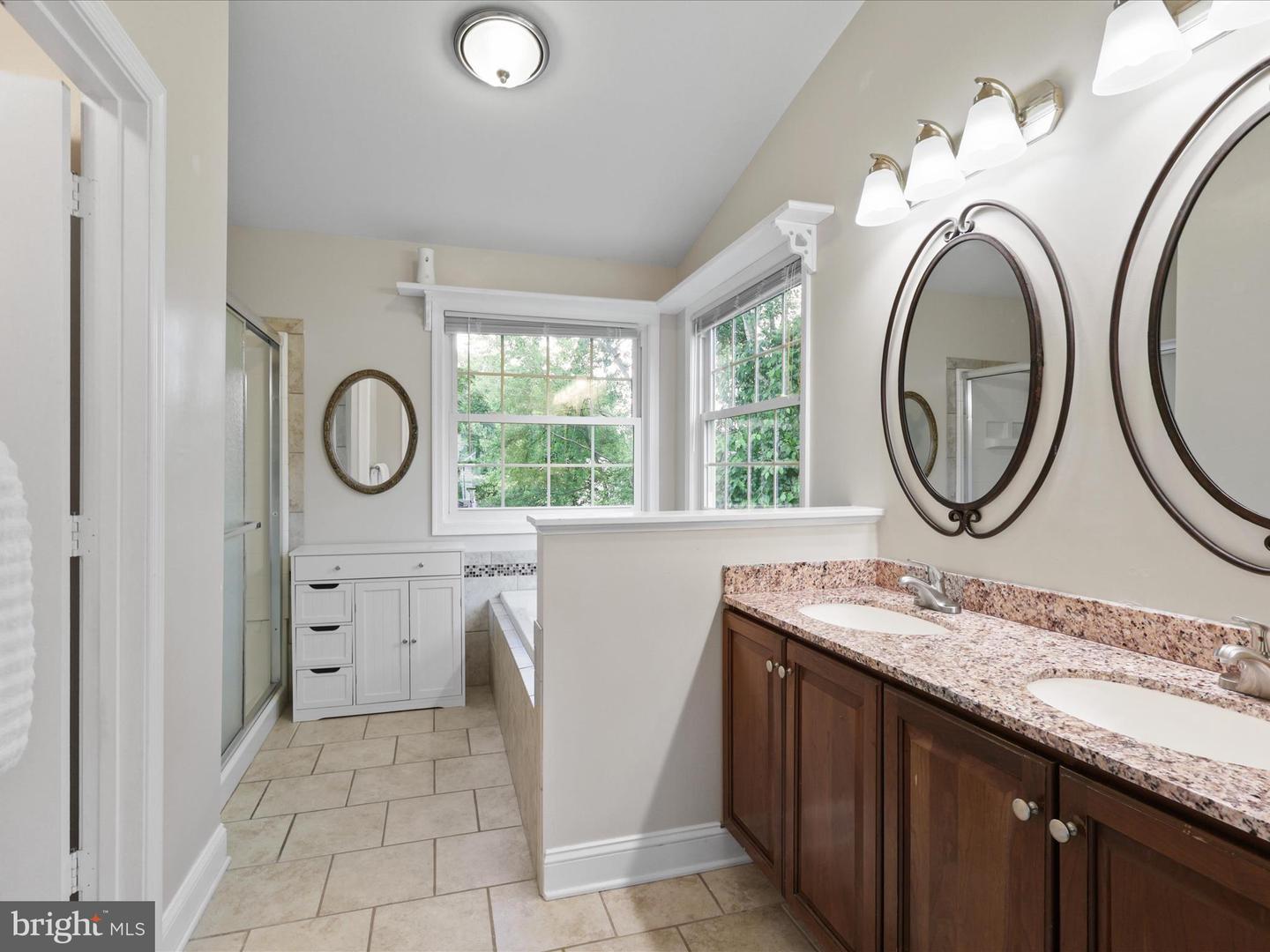 7 JANE CT, STAFFORD, Virginia 22554, 4 Bedrooms Bedrooms, ,3 BathroomsBathrooms,Residential,For sale,7 JANE CT,VAST2038932 MLS # VAST2038932