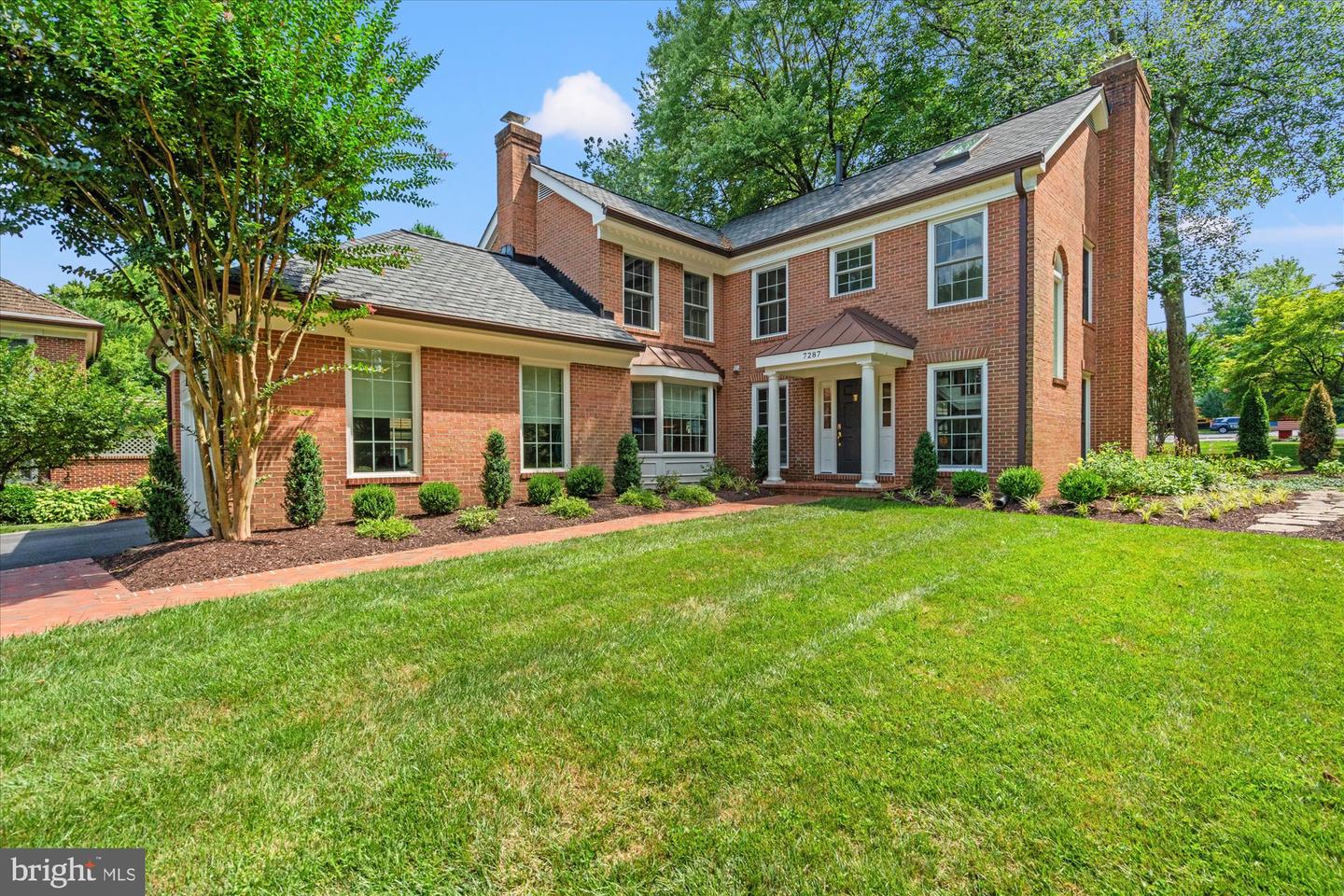 7287 EVANS MILL RD, MCLEAN, Virginia 22101, 4 Bedrooms Bedrooms, ,3 BathroomsBathrooms,Residential,For sale,7287 EVANS MILL RD,VAFX2241524 MLS # VAFX2241524