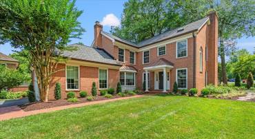 7287 EVANS MILL RD, MCLEAN, Virginia 22101, 4 Bedrooms Bedrooms, ,3 BathroomsBathrooms,Residential,For sale,7287 EVANS MILL RD,VAFX2241524 MLS # VAFX2241524
