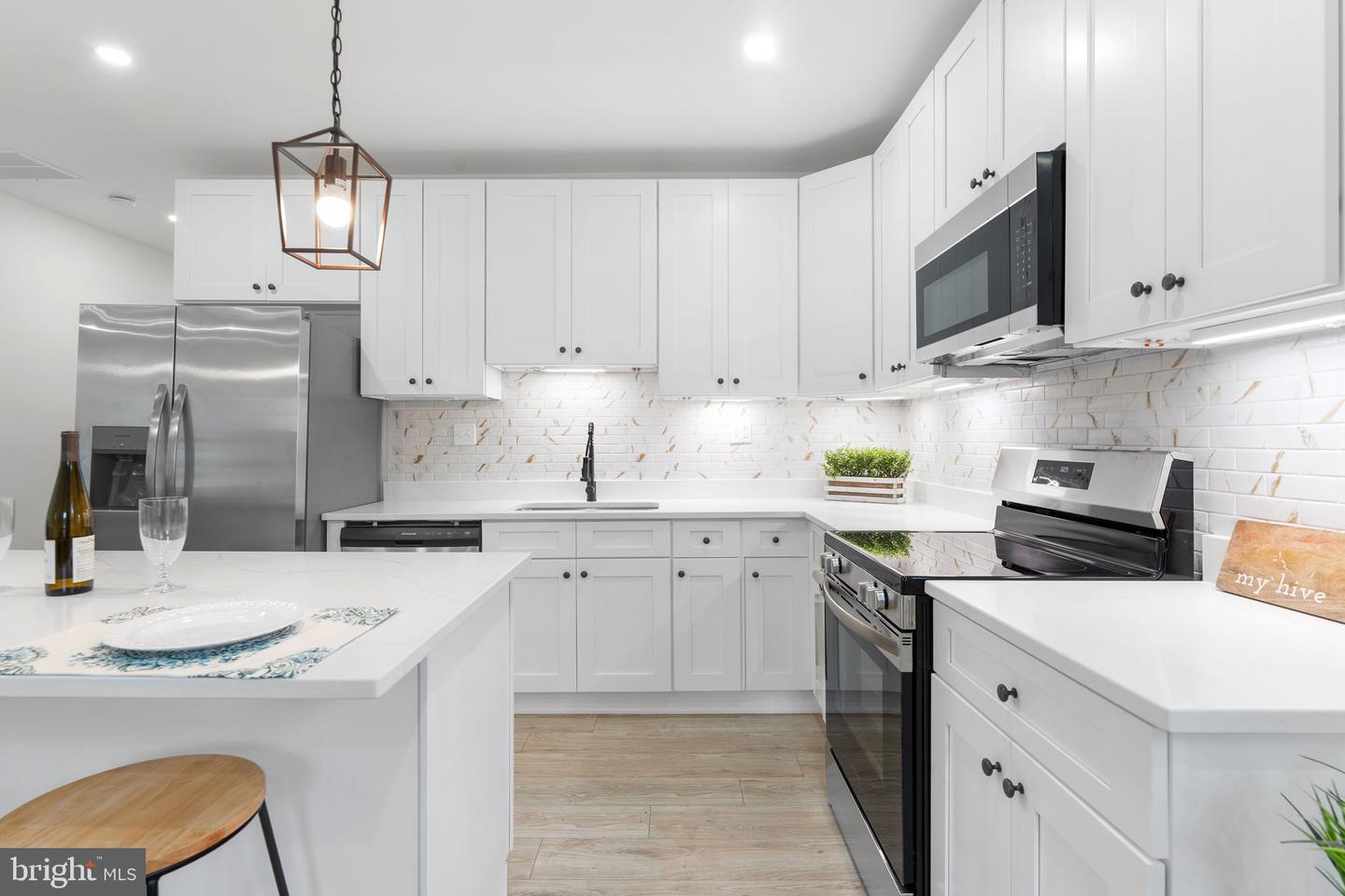 23 WILSON AVE NW, LEESBURG, Virginia 20176, 5 Bedrooms Bedrooms, ,2 BathroomsBathrooms,Residential,For sale,23 WILSON AVE NW,VALO2097354 MLS # VALO2097354