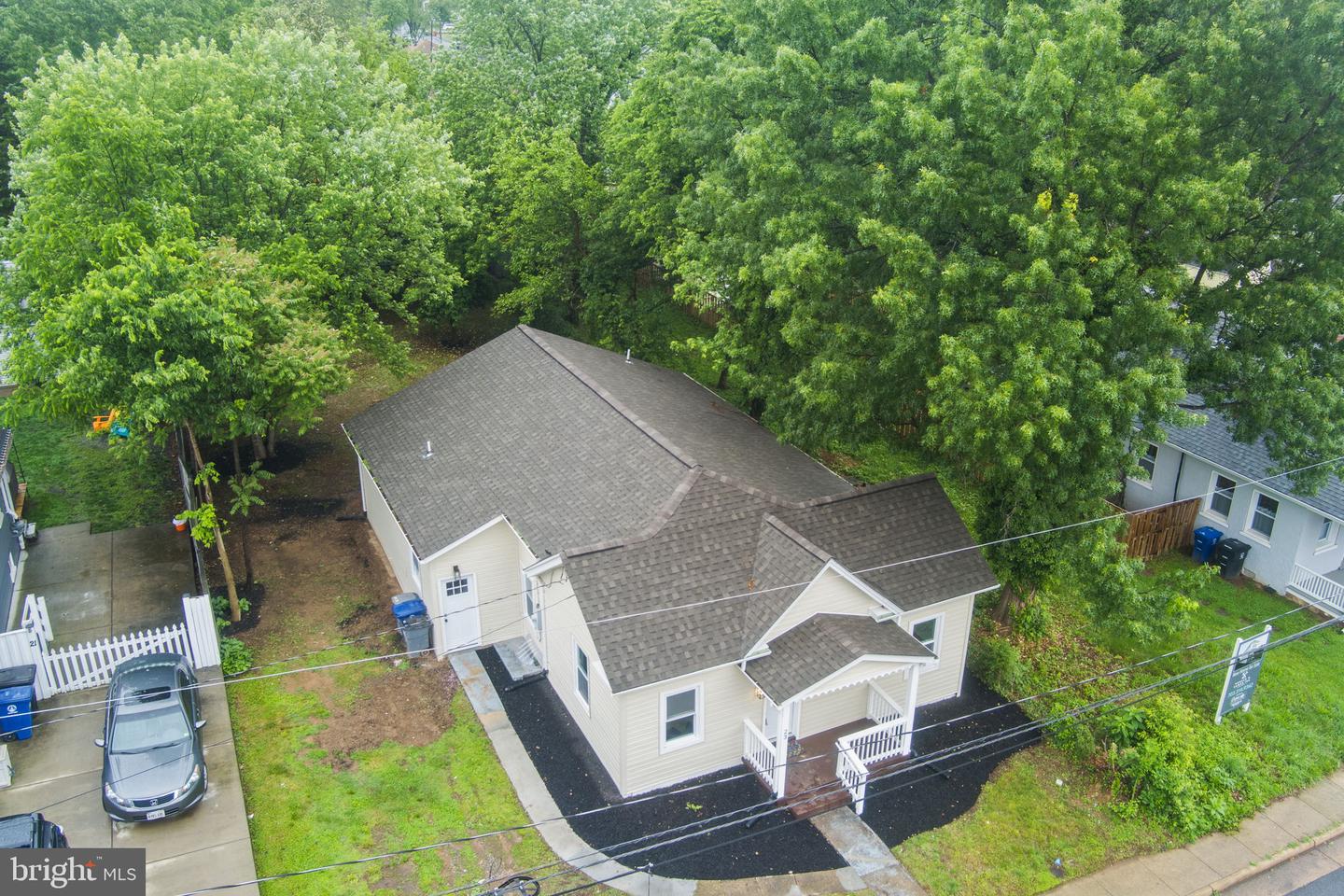 23 WILSON AVE NW, LEESBURG, Virginia 20176, 5 Bedrooms Bedrooms, ,2 BathroomsBathrooms,Residential,For sale,23 WILSON AVE NW,VALO2097354 MLS # VALO2097354